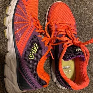 Running shoes